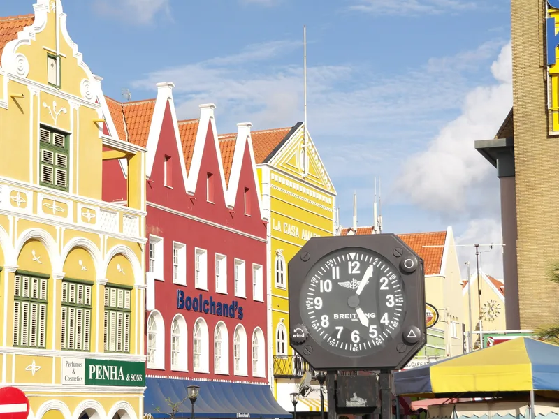 Gekleurde huizen in Punda, Willemstad